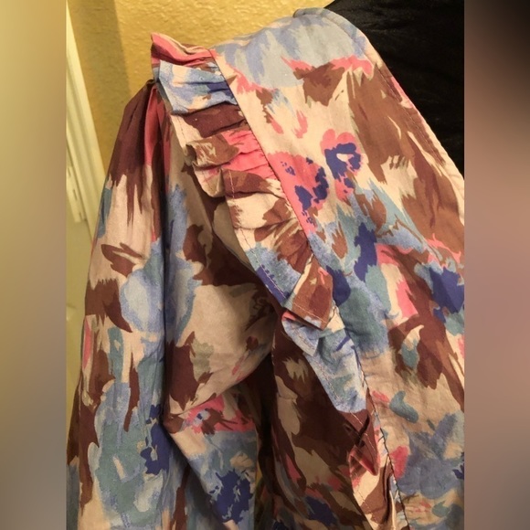 Elizabeth Gillett (Anthropologie) lightweight cover - Picture 8 of 8